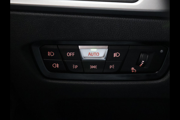 BMW 3-serie 320e Business Edition Plus [APPLE CARPLAY, ANDROID, CRUISE CONTROL, STOELVERWARMING, DIGITAL DASH, PDC 360, LEDER, BLUETOOTH, CLIMATECONTROL, LED, NAVIGATIE, NIEUWSTAAT]