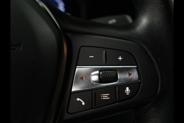 BMW 3-serie 320e Business Edition Plus [APPLE CARPLAY, ANDROID, CRUISE CONTROL, STOELVERWARMING, DIGITAL DASH, PDC 360, LEDER, BLUETOOTH, CLIMATECONTROL, LED, NAVIGATIE, NIEUWSTAAT]