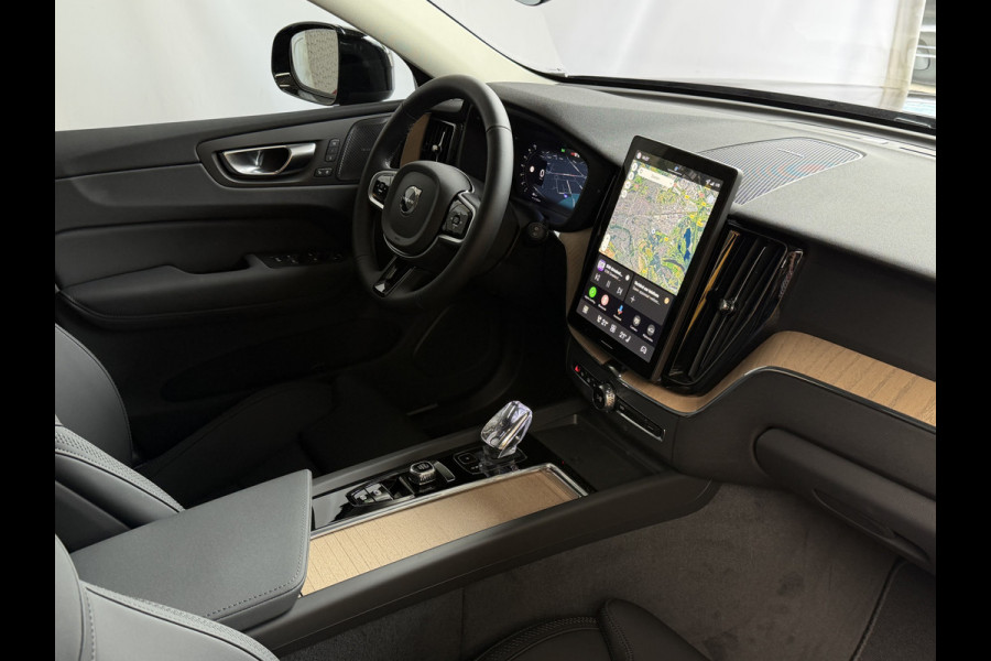 Volvo XC60 2.0 T8 455PK AWD PLUS DARK NIEUWE AUTO HARMAN KARDON 360.CAM STOEL/STUUR VERW LEER
