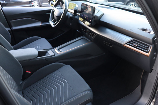 CUPRA Born Essential 62 kWh Org.NL carplay stuurverwarming