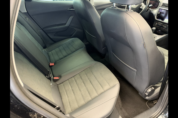 Seat Arona 1.0 TSI Style Business Intense Plus Cruise/Climate Automaat Trekhaak NAP!