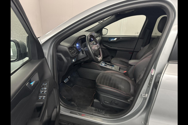 Ford Kuga 2.5 PHEV ST-Line X 225pk | Trekhaak Wegklapbaar | Panoramadak | Stoelverwarming | 20 inch Lichtmetaal