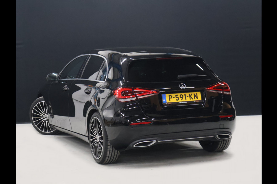Mercedes-Benz A-Klasse 180 Business Solution Luxury [STOELVERWARMING, SFEERVERLICHTING, CAMERA, DIGITAL DASH, CRUISE CONTROL, LED, LEDER, BLUETOOTH, CLIMECONTROL, NAVIGATIE, ESP, START STOP SYSTEEM, NIEUWSTAAT]