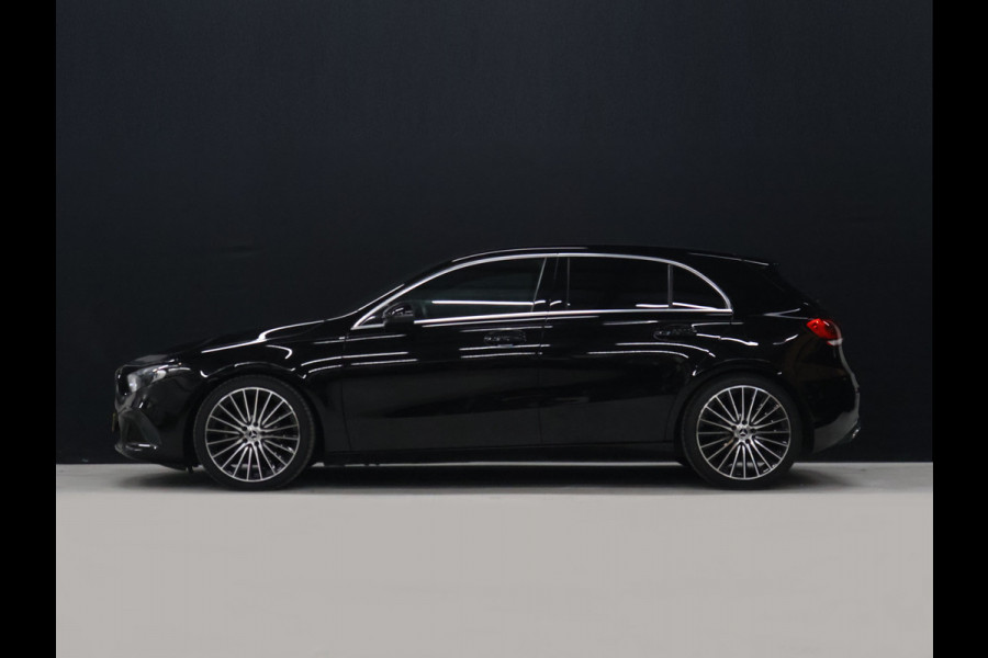 Mercedes-Benz A-Klasse 180 Business Solution Luxury [STOELVERWARMING, SFEERVERLICHTING, CAMERA, DIGITAL DASH, CRUISE CONTROL, LED, LEDER, BLUETOOTH, CLIMECONTROL, NAVIGATIE, ESP, START STOP SYSTEEM, NIEUWSTAAT]