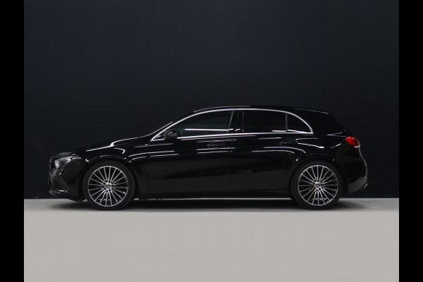 Mercedes-Benz A-Klasse 180 Business Solution Luxury [STOELVERWARMING, SFEERVERLICHTING, CAMERA, DIGITAL DASH, CRUISE CONTROL, LED, LEDER, BLUETOOTH, CLIMECONTROL, NAVIGATIE, ESP, START STOP SYSTEEM, NIEUWSTAAT]