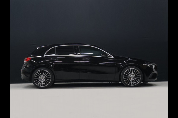 Mercedes-Benz A-Klasse 180 Business Solution Luxury [STOELVERWARMING, SFEERVERLICHTING, CAMERA, DIGITAL DASH, CRUISE CONTROL, LED, LEDER, BLUETOOTH, CLIMECONTROL, NAVIGATIE, ESP, START STOP SYSTEEM, NIEUWSTAAT]