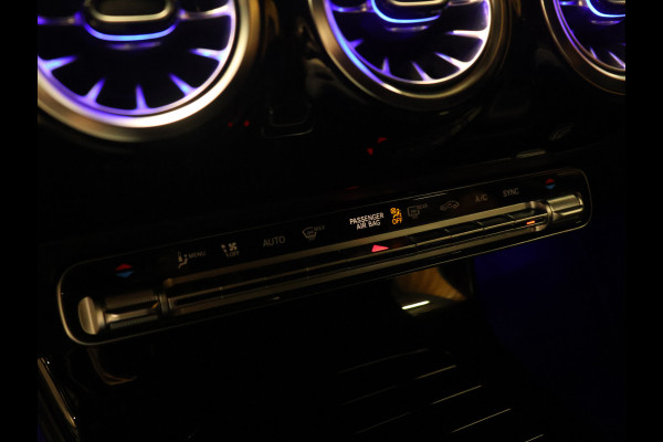 Mercedes-Benz A-Klasse 180 Business Solution Luxury [STOELVERWARMING, SFEERVERLICHTING, CAMERA, DIGITAL DASH, CRUISE CONTROL, LED, LEDER, BLUETOOTH, CLIMECONTROL, NAVIGATIE, ESP, START STOP SYSTEEM, NIEUWSTAAT]