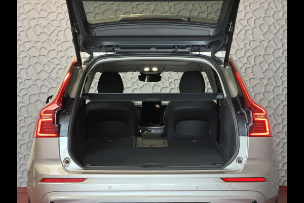 Volvo XC60 2.0 T8 455PK AWD PLUS DARK NIEUWE AUTO HARMAN KARDON 360.CAM STOEL/STUUR VERW LEER