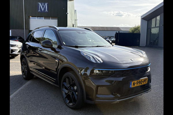 Lynk & Co 01 1.5 VAN €21.900,- VOOR €19.770,- UW VOORDEEL: €2.130,- APPLE CARPLAY/ANDROID AUTO | PANORAMADAK | ELEKTRISCHE ACHTERKLEP | STOEL VERWARMING | MEMORY SEATS |
