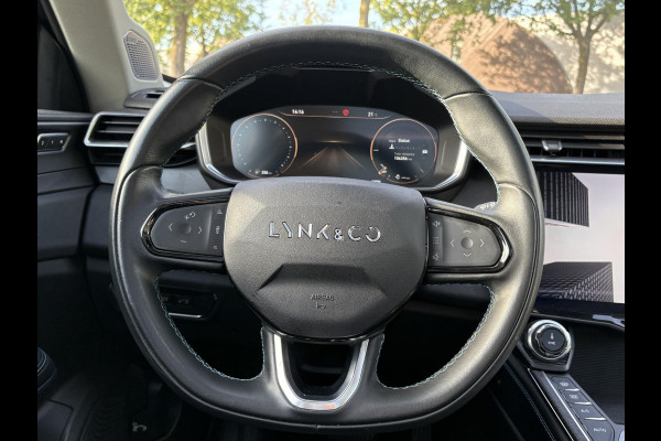 Lynk & Co 01 1.5 VAN €21.900,- VOOR €19.770,- UW VOORDEEL: €2.130,- APPLE CARPLAY/ANDROID AUTO | PANORAMADAK | ELEKTRISCHE ACHTERKLEP | STOEL VERWARMING | MEMORY SEATS |