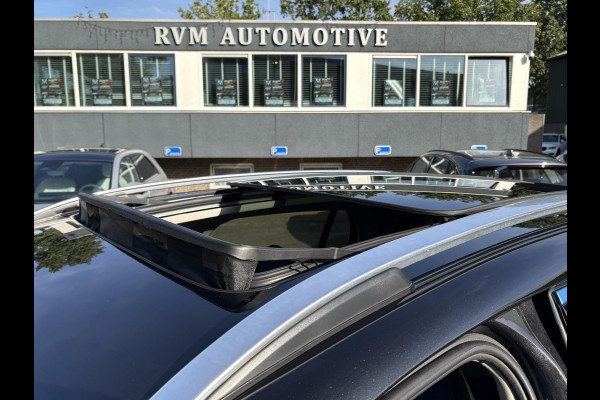 Lynk & Co 01 1.5 VAN €21.900,- VOOR €19.770,- UW VOORDEEL: €2.130,- APPLE CARPLAY/ANDROID AUTO | PANORAMADAK | ELEKTRISCHE ACHTERKLEP | STOEL VERWARMING | MEMORY SEATS |