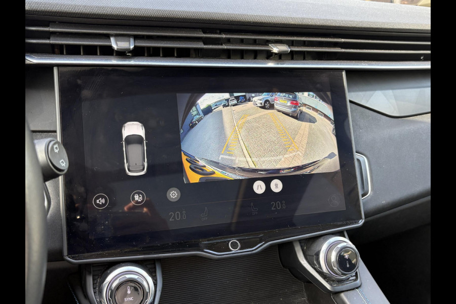 Lynk & Co 01 1.5 VAN €21.900,- VOOR €19.770,- UW VOORDEEL: €2.130,- APPLE CARPLAY/ANDROID AUTO | PANORAMADAK | ELEKTRISCHE ACHTERKLEP | STOEL VERWARMING | MEMORY SEATS |