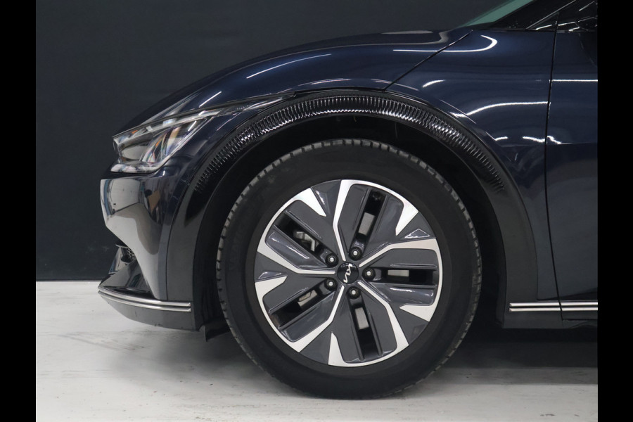 Kia Ev6 Plus 77.4 kWh [TREKHAAK, APPLE CARPLAY, ANDROID, STOELVERWARMING, MERIDIAN SURROUND SOUND, MEMORY SEATS, CAMERA, PDC V+A, NAVIGATIE, LED, LEDER, CLIMATE CONTROL, BLUETOOTH, NIEUWSTAAT}