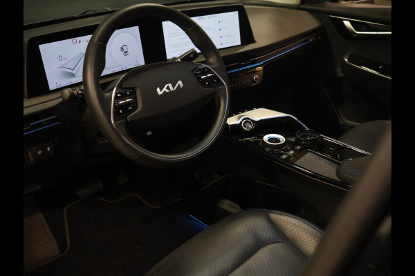 Kia Ev6 Plus 77.4 kWh [TREKHAAK, APPLE CARPLAY, ANDROID, STOELVERWARMING, MERIDIAN SURROUND SOUND, MEMORY SEATS, CAMERA, PDC V+A, NAVIGATIE, LED, LEDER, CLIMATE CONTROL, BLUETOOTH, NIEUWSTAAT}