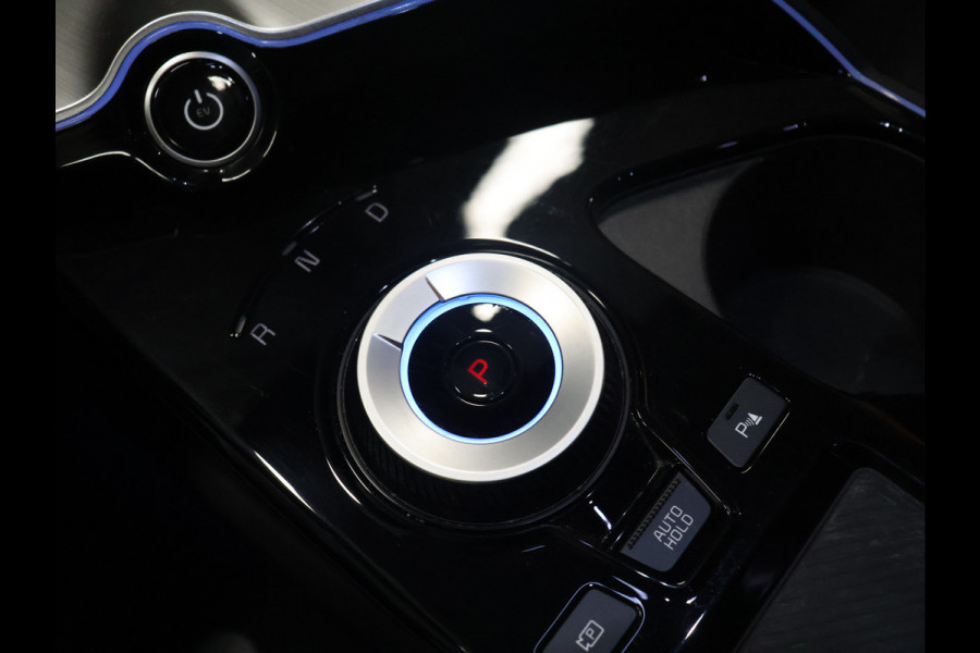 Kia Ev6 Plus 77.4 kWh [TREKHAAK, APPLE CARPLAY, ANDROID, STOELVERWARMING, MERIDIAN SURROUND SOUND, MEMORY SEATS, CAMERA, PDC V+A, NAVIGATIE, LED, LEDER, CLIMATE CONTROL, BLUETOOTH, NIEUWSTAAT}