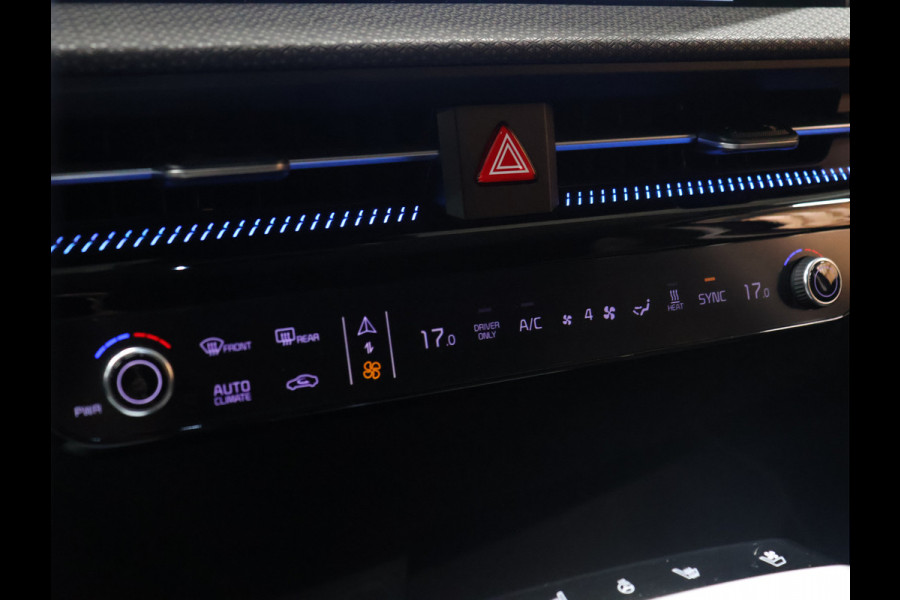 Kia Ev6 Plus 77.4 kWh [TREKHAAK, APPLE CARPLAY, ANDROID, STOELVERWARMING, MERIDIAN SURROUND SOUND, MEMORY SEATS, CAMERA, PDC V+A, NAVIGATIE, LED, LEDER, CLIMATE CONTROL, BLUETOOTH, NIEUWSTAAT}