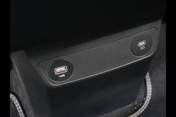 Kia Ev6 Plus 77.4 kWh [TREKHAAK, APPLE CARPLAY, ANDROID, STOELVERWARMING, MERIDIAN SURROUND SOUND, MEMORY SEATS, CAMERA, PDC V+A, NAVIGATIE, LED, LEDER, CLIMATE CONTROL, BLUETOOTH, NIEUWSTAAT}