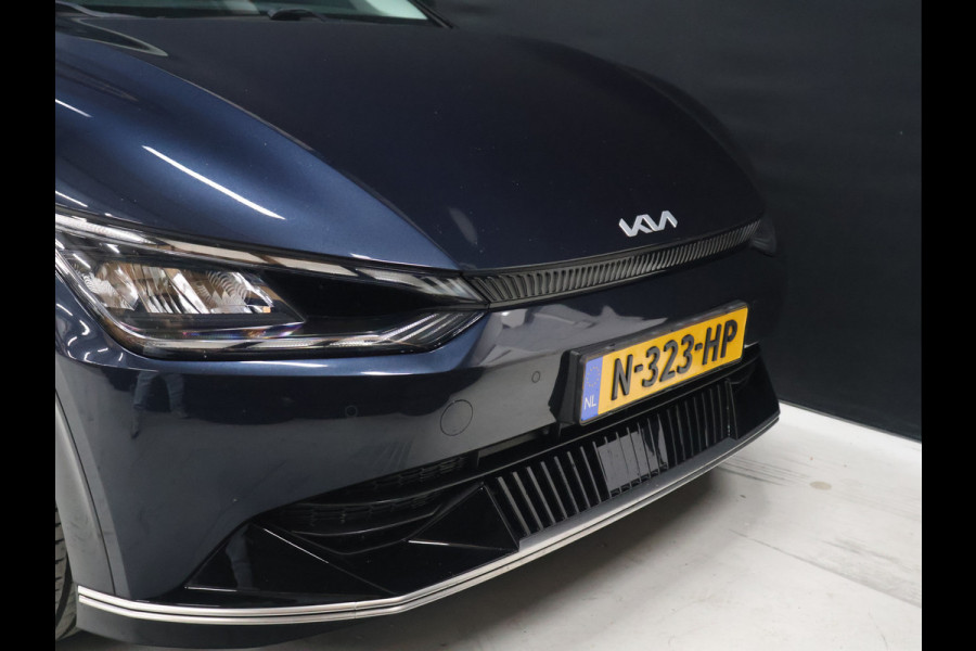 Kia Ev6 Plus 77.4 kWh [TREKHAAK, APPLE CARPLAY, ANDROID, STOELVERWARMING, MERIDIAN SURROUND SOUND, MEMORY SEATS, CAMERA, PDC V+A, NAVIGATIE, LED, LEDER, CLIMATE CONTROL, BLUETOOTH, NIEUWSTAAT}