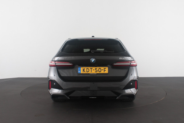 BMW 5 Serie Touring 530e xDrive M Sport > Trekhaak/20inch/Head-up/Shadow-Line/360 camera/H&K