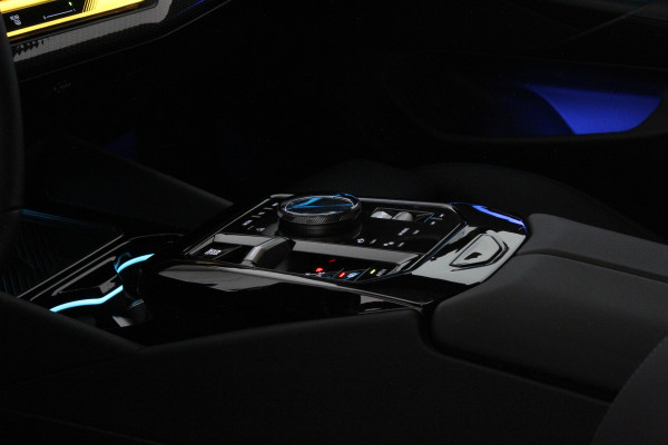 BMW 5 Serie Touring 530e xDrive M Sport > Trekhaak/20inch/Head-up/Shadow-Line/360 camera/H&K