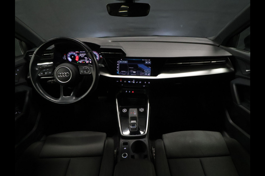 Audi A3 Limousine 35 TFSI Sport [APPLE CARPLAY, ANDROID, ADAPTIVE CRUISE CONTROL, DIGITAL DASH, FULL LED, CLIMATE CONTROL, BLUETOOTH, MMI NAVIGATIE PLUS,NIEUWSTAAT]