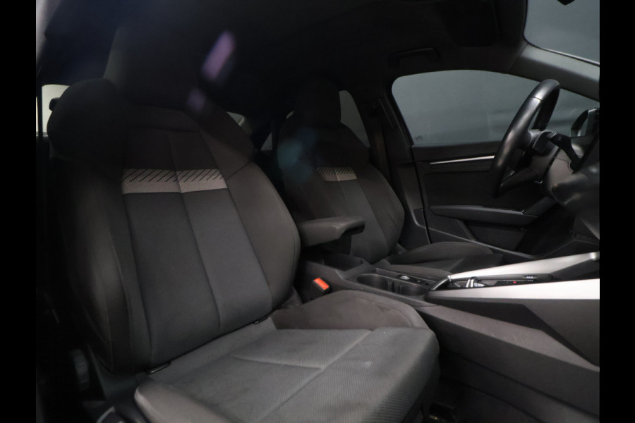 Audi A3 Limousine 35 TFSI Sport [APPLE CARPLAY, ANDROID, ADAPTIVE CRUISE CONTROL, DIGITAL DASH, FULL LED, CLIMATE CONTROL, BLUETOOTH, MMI NAVIGATIE PLUS,NIEUWSTAAT]