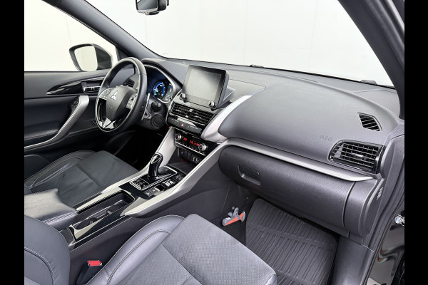 Mitsubishi Eclipse Cross 2.4I 188PK Automaat PHEV Hybride 360°Camera Adap.Cruise toel+Stuurverwarming Apple Carplay/Android Auto Navi Ecc Pdc Executive Lane Assist Privacy Glas Led Lmv Voicecontrol Regen-Lichtsensor Isofix Dodehoekdetectie 1.500KG Trekgewicht 1e Eigenaar Origineel Nederlandse Auto