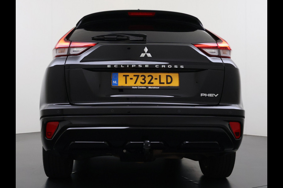 Mitsubishi Eclipse Cross 2.4I 188PK Automaat PHEV Hybride 360°Camera Adap.Cruise toel+Stuurverwarming Apple Carplay/Android Auto Navi Ecc Pdc Executive Lane Assist Privacy Glas Led Lmv Voicecontrol Regen-Lichtsensor Isofix Dodehoekdetectie 1.500KG Trekgewicht 1e Eigenaar Origineel Nederlandse Auto