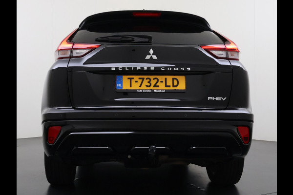 Mitsubishi Eclipse Cross 2.4I 188PK Automaat PHEV Hybride 360°Camera Adap.Cruise toel+Stuurverwarming Apple Carplay/Android Auto Navi Ecc Pdc Executive Lane Assist Privacy Glas Led Lmv Voicecontrol Regen-Lichtsensor Isofix Dodehoekdetectie 1.500KG Trekgewicht 1e Eigenaar Origineel Nederlandse Auto