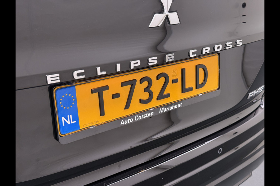 Mitsubishi Eclipse Cross 2.4I 188PK Automaat PHEV Hybride 360°Camera Adap.Cruise toel+Stuurverwarming Apple Carplay/Android Auto Navi Ecc Pdc Executive Lane Assist Privacy Glas Led Lmv Voicecontrol Regen-Lichtsensor Isofix Dodehoekdetectie 1.500KG Trekgewicht 1e Eigenaar Origineel Nederlandse Auto