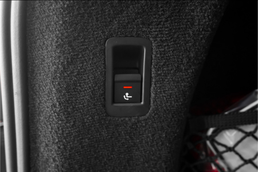 Audi A6 Avant 55 TFSI e Quattro Competition Pano Leder Memory HUD ACC Trekhaak