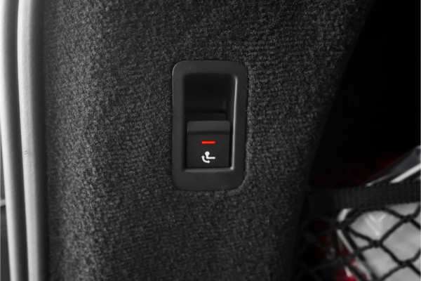 Audi A6 Avant 55 TFSI e Quattro Competition Pano Leder Memory HUD ACC Trekhaak