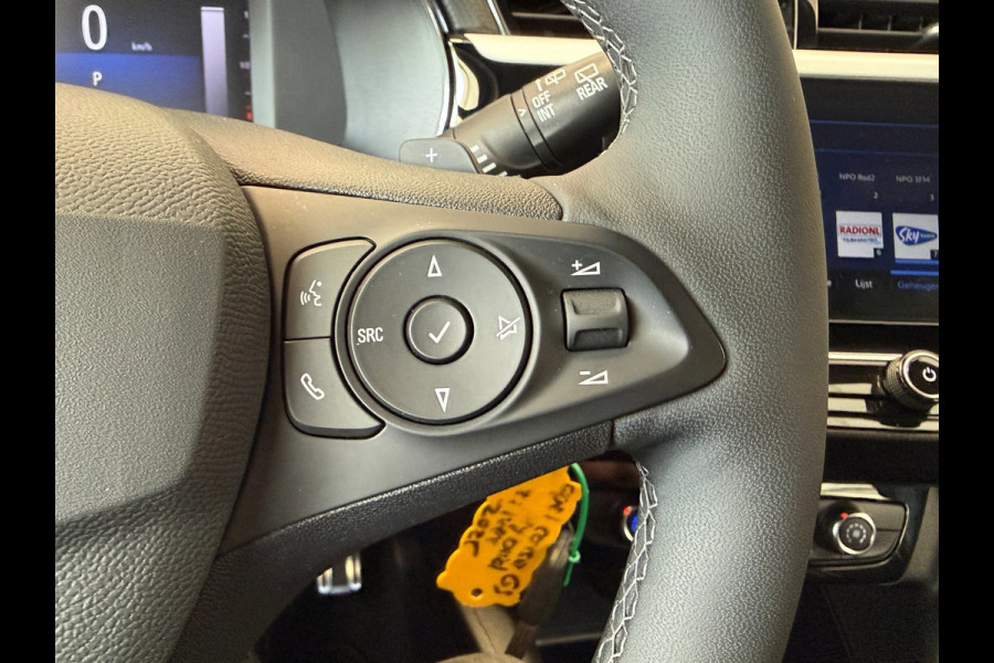 Opel Corsa 1.2 Turbo Hybrid GS | Achteruitrij camera | 17 Inch velgen | Apple Carplay / Android auto |
