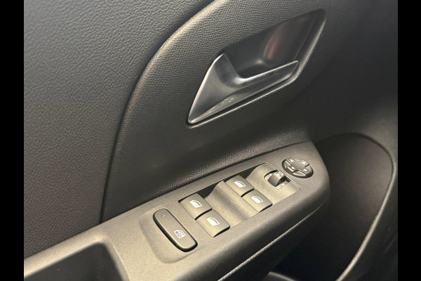 Opel Corsa 1.2 Turbo Hybrid GS | Achteruitrij camera | 17 Inch velgen | Apple Carplay / Android auto |