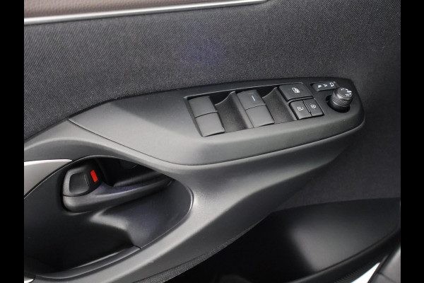 Toyota Yaris Cross 1.5 Hybrid Executive | Apple Carplay & AndroidAUTO | Stoelverwarming | Dodehoek detectie | Parkeersensoren |