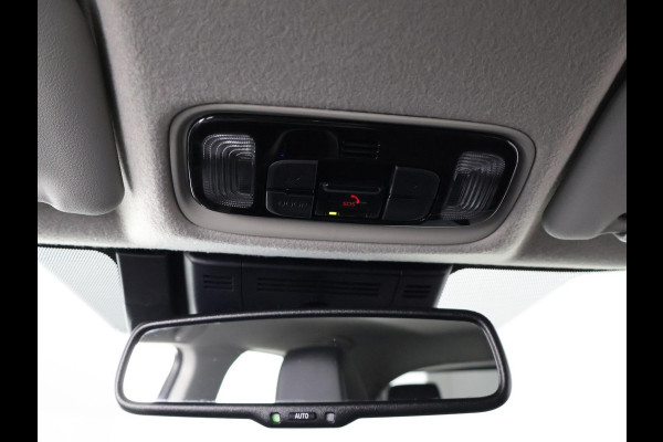 Toyota Yaris Cross 1.5 Hybrid Executive | Apple Carplay & AndroidAUTO | Stoelverwarming | Dodehoek detectie | Parkeersensoren |