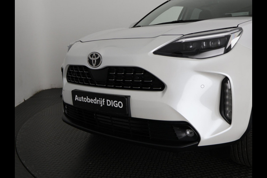 Toyota Yaris Cross 1.5 Hybrid Executive | Apple Carplay & AndroidAUTO | Stoelverwarming | Dodehoek detectie | Parkeersensoren |