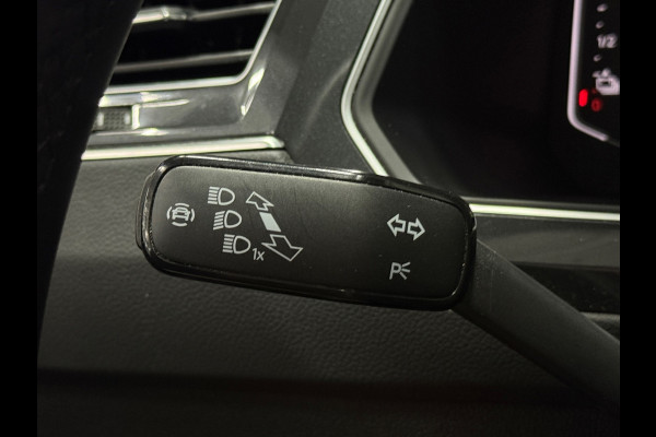 Volkswagen Tiguan 1.4 TSI eHybrid 245 PK 3x R-Line Aut.| Pano| SOH 100%| Virtual |Camera | Matrix | Keyless |ACC