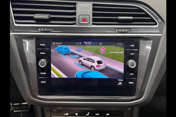 Volkswagen Tiguan 1.4 TSI eHybrid 245 PK 3x R-Line Aut.| Pano| SOH 100%| Virtual |Camera | Matrix | Keyless |ACC