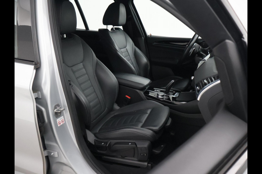 BMW X3 xDrive20i 184 PK M-SPORT H.E. EDITION + HEAD-UP | SFEERVERL. | CARPLAY | LEDER | CAMERA | 19 INCH