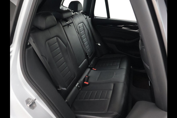BMW X3 xDrive20i 184 PK M-SPORT H.E. EDITION + HEAD-UP | SFEERVERL. | CARPLAY | LEDER | CAMERA | 19 INCH