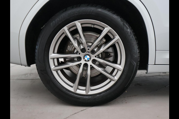 BMW X3 xDrive20i 184 PK M-SPORT H.E. EDITION + HEAD-UP | SFEERVERL. | CARPLAY | LEDER | CAMERA | 19 INCH