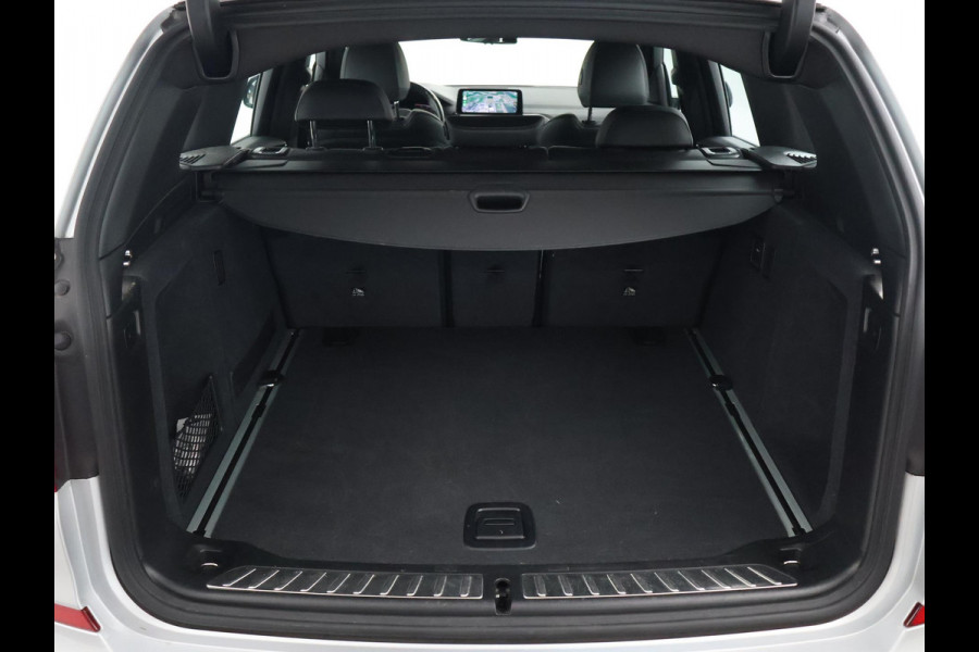 BMW X3 xDrive20i 184 PK M-SPORT H.E. EDITION + HEAD-UP | SFEERVERL. | CARPLAY | LEDER | CAMERA | 19 INCH
