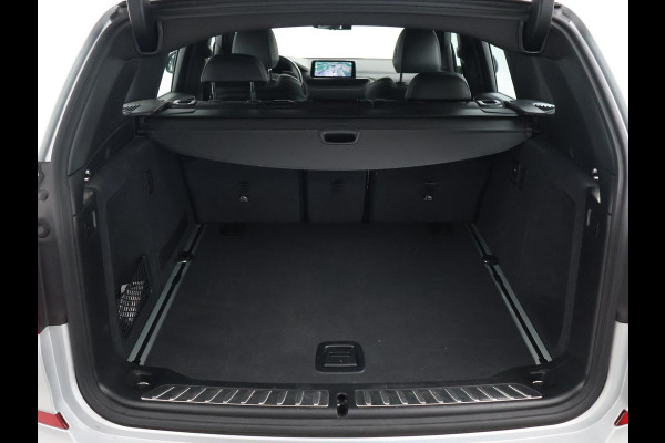 BMW X3 xDrive20i 184 PK M-SPORT H.E. EDITION + HEAD-UP | SFEERVERL. | CARPLAY | LEDER | CAMERA | 19 INCH