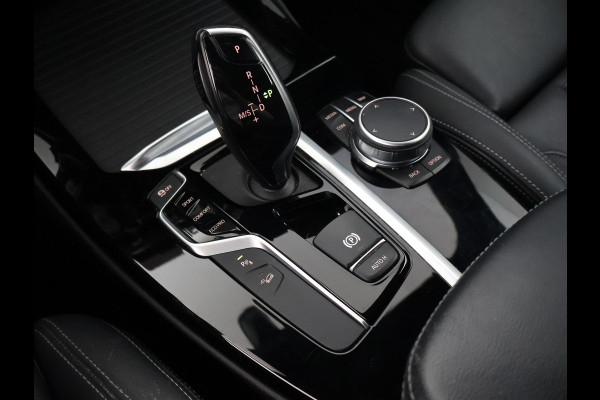BMW X3 xDrive20i 184 PK M-SPORT H.E. EDITION + HEAD-UP | SFEERVERL. | CARPLAY | LEDER | CAMERA | 19 INCH
