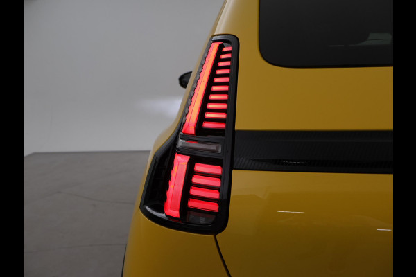 Renault 5 COMFORT RANGE TECHNO 52 kWh 150 PK *NIEUW* DIRECT LEVERBAAR + WINTER PACK | SFEERVERLICHTING