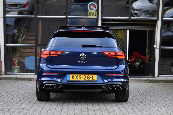 Volkswagen Golf 1.5 eTSI R-Line Pano Massage Camera Trekhaak 19"