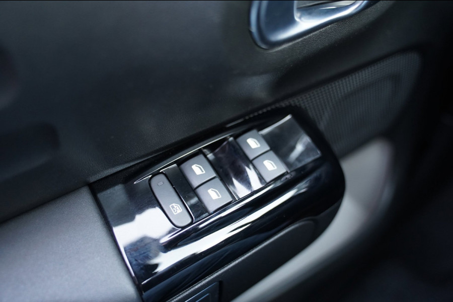Citroën C3 1.2 PureTech Shine | Prijs rijklaar incl. 12 mnd garantie | Navi Lmv Camera Apple Carplay / Android auto Bluetooth