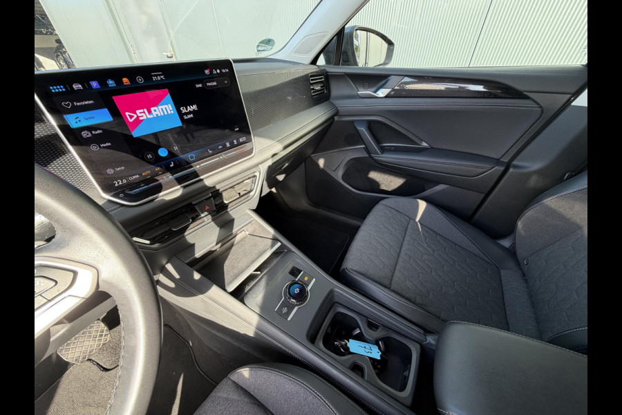 Volkswagen Tiguan 1.5 eHybrid Life Edition PHEV 18"/SOH 97%/Trekhaak/Stoel + stuurverwarming/Matrix LED/Camera/Adaptieve cruise/Dodehoek/Keyless/PDC/Elektrische klep