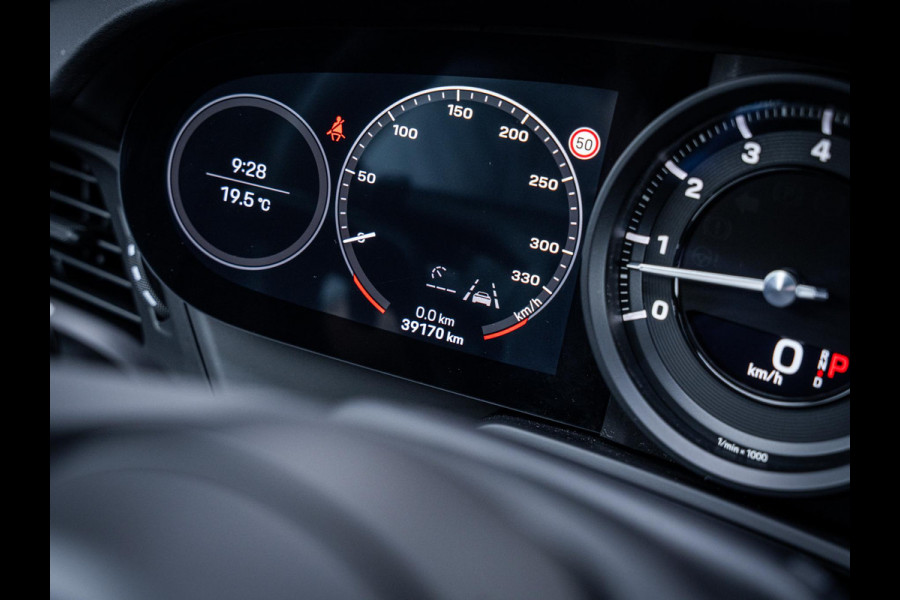 Porsche 911 992 3.0 Carrera S - Sport Chrono l BTW l Panorama